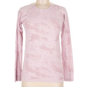 Athleta long sleeved shirt with camo and thumb holes size L